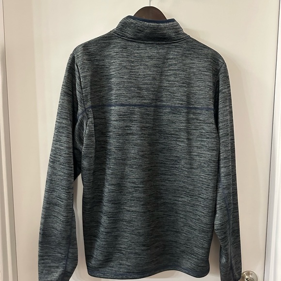 Dallas Cowboys Club Collection Men’s Large Pullover 1/4 zip jacket - Picture 4 of 4